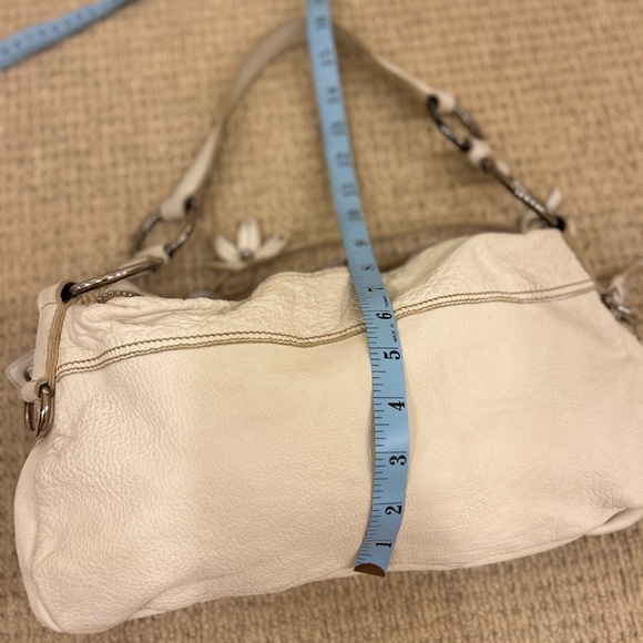 Vintage Miu Miu Cream leather embellishment flower motif baguette bag purse - Picture 12 of 16